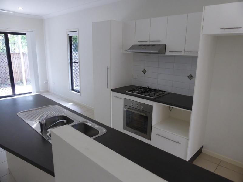 4/1339 Riverway Drives, Kelso QLD 4815