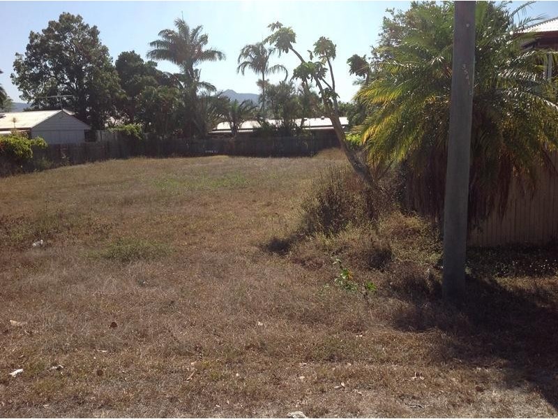 1555 Riverway Drive, Kelso QLD 4815