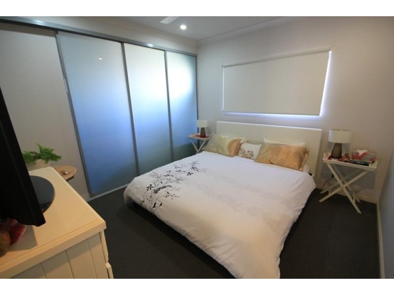 13 Balladonia  Avenue, Mount Low QLD 4818