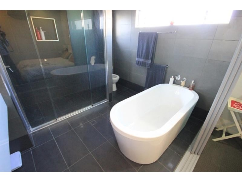 13 Balladonia  Avenue, Mount Low QLD 4818