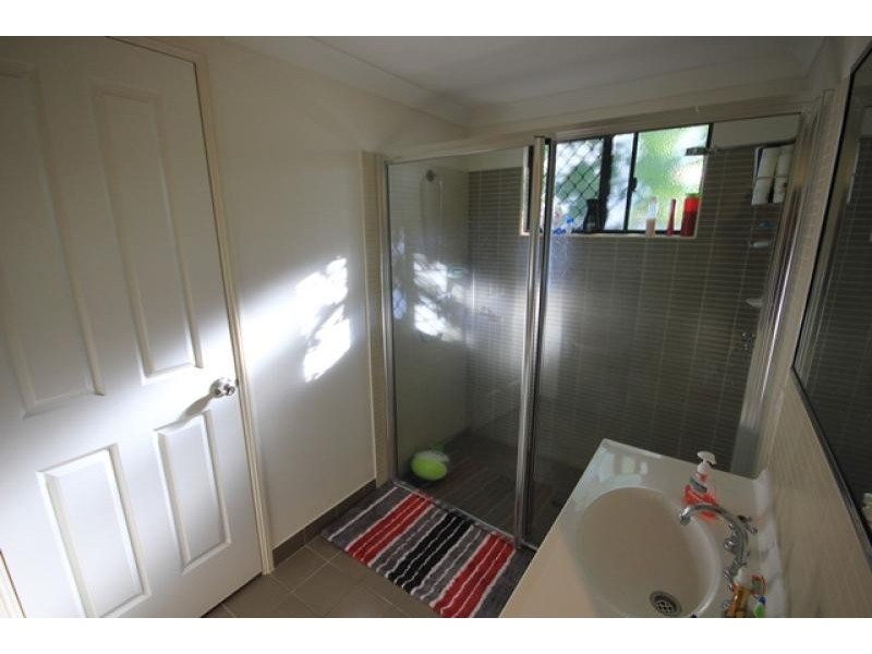 2/9 Jennifer Street, Kelso QLD 4815