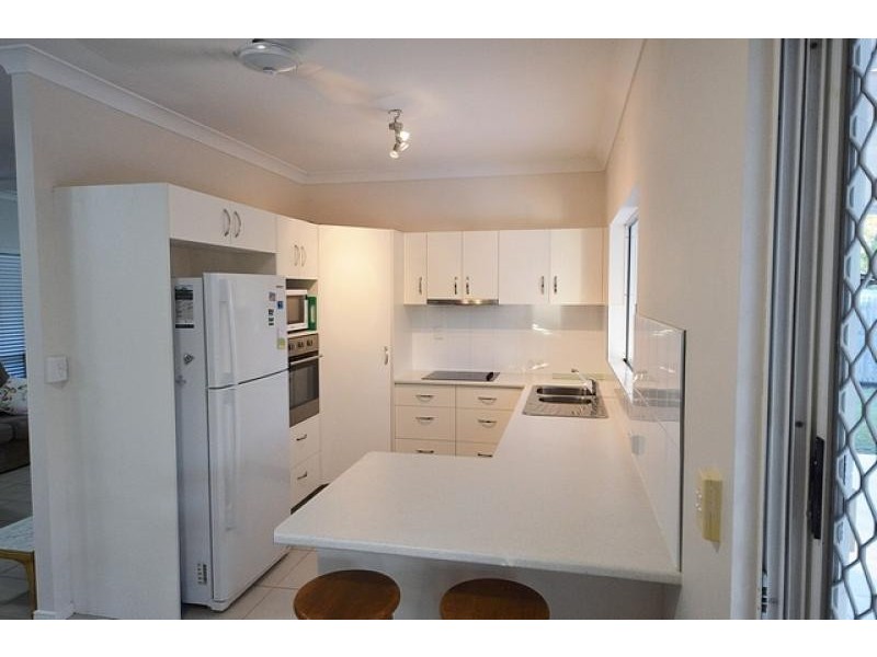 4 Jamar Court, Burdell QLD 4818