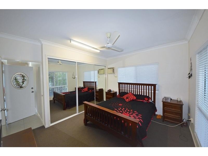 4 Jamar Court, Burdell QLD 4818