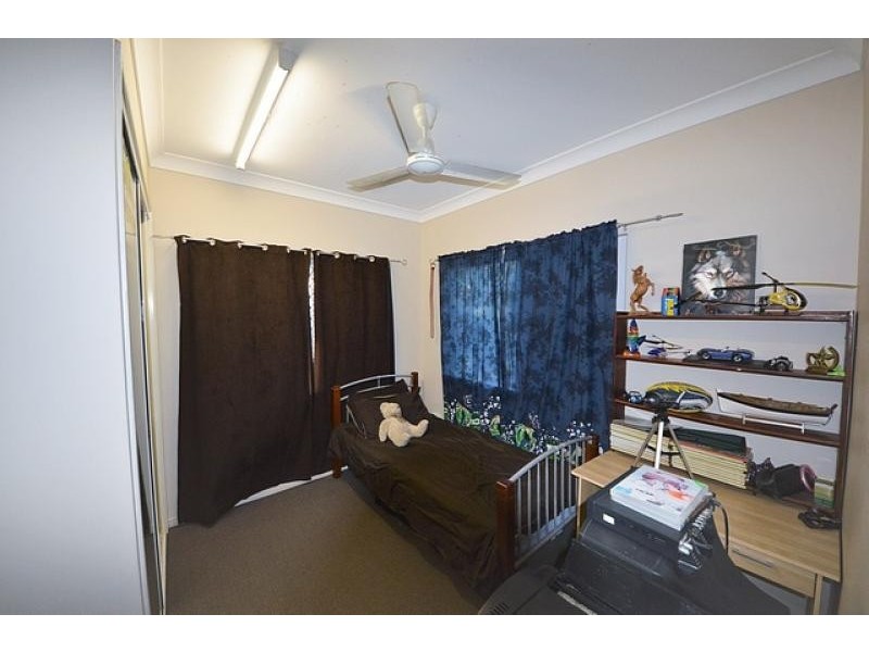 4 Jamar Court, Burdell QLD 4818