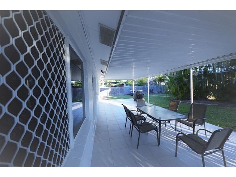 4 Jamar Court, Burdell QLD 4818