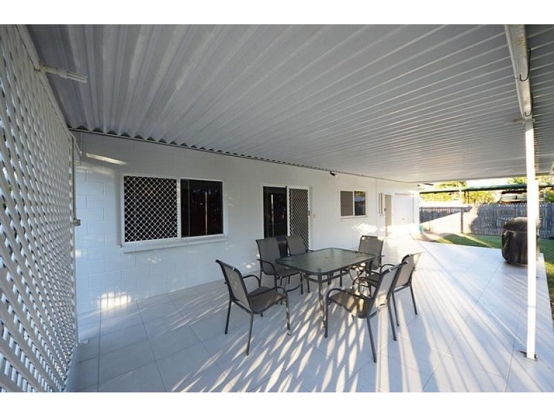 4 Jamar Court, Burdell QLD 4818