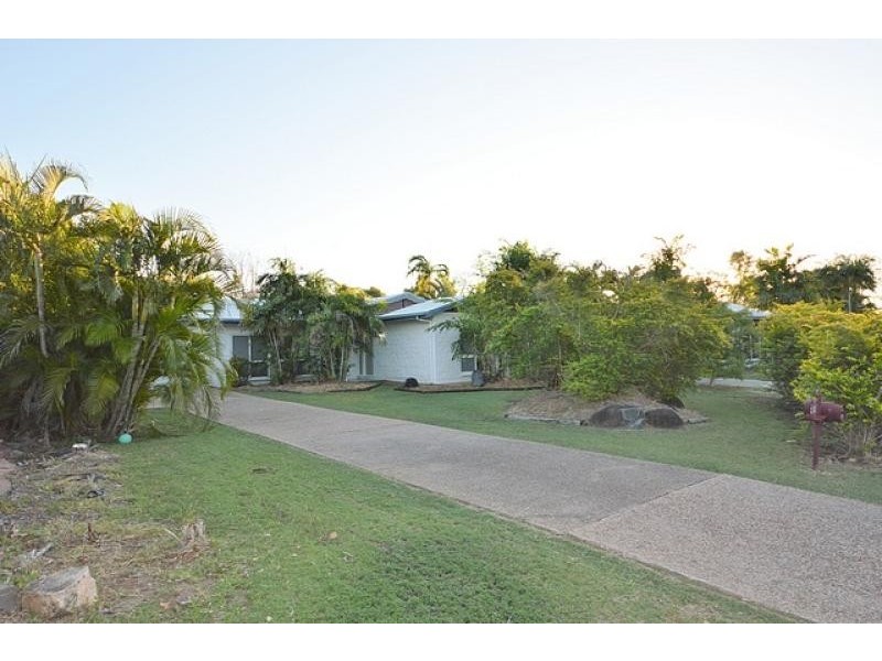 4 Jamar Court, Burdell QLD 4818