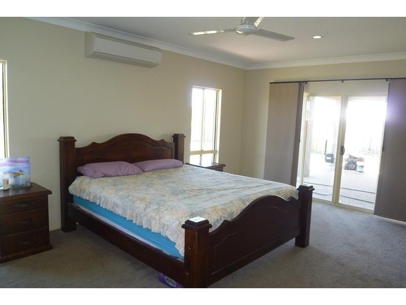29 South Beck Drive, Rasmussen QLD 4815