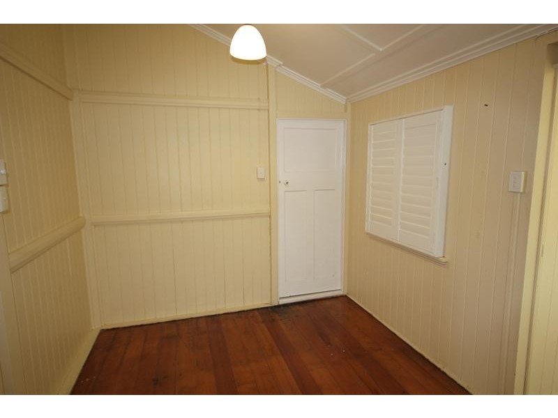 73 Todd Street, Railway Estate QLD 4810