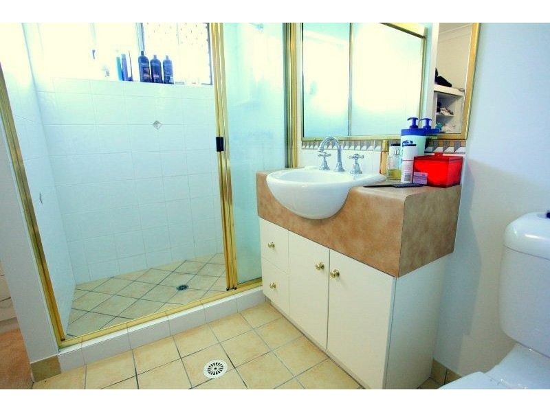 6 Concord Avenue, Kirwan QLD 4817