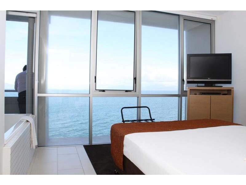 1 Sooning Street, Magnetic Island QLD 4819