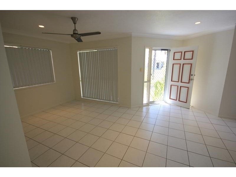 30 Redwood Avenue, Kirwan QLD 4817