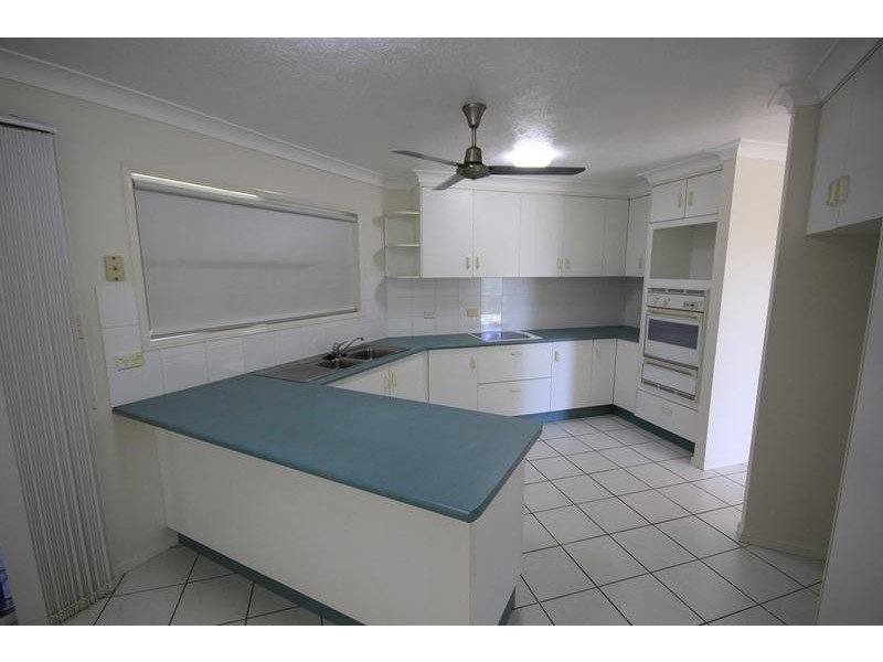 30 Redwood Avenue, Kirwan QLD 4817