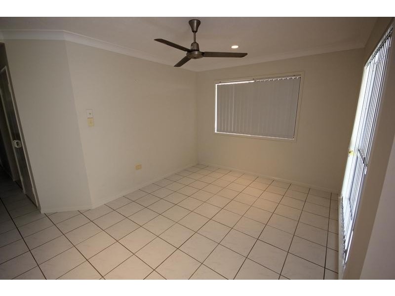 30 Redwood Avenue, Kirwan QLD 4817