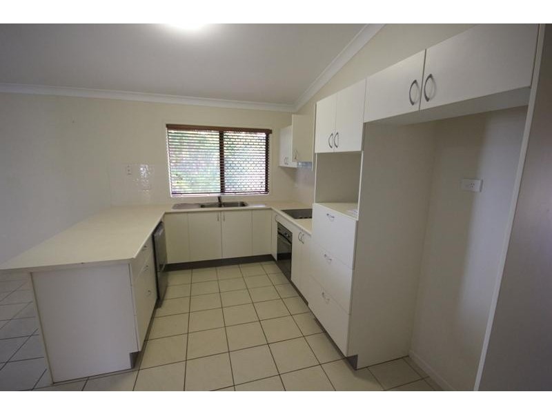 10 Sandys Place, Kirwan QLD 4817