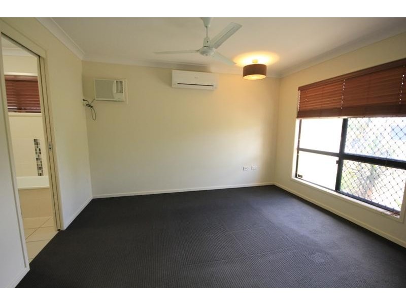 10 Sandys Place, Kirwan QLD 4817