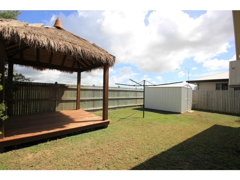 10 Sandys Place, Kirwan QLD 4817
