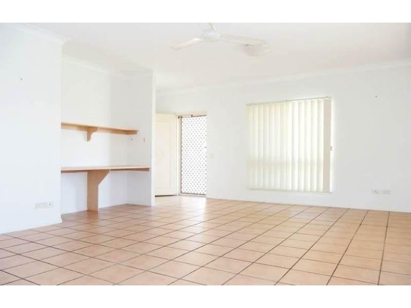 6 Milgate Crescent, Kirwan QLD 4817