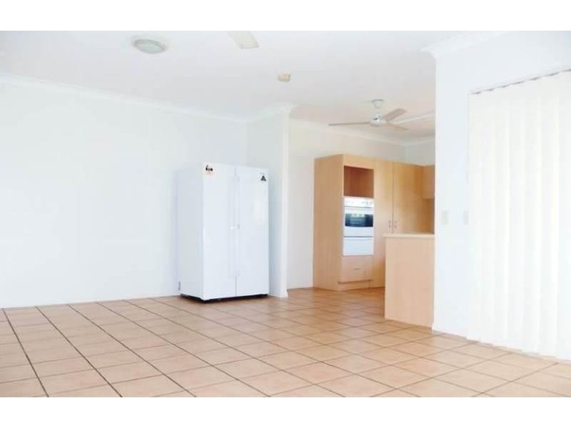 6 Milgate Crescent, Kirwan QLD 4817