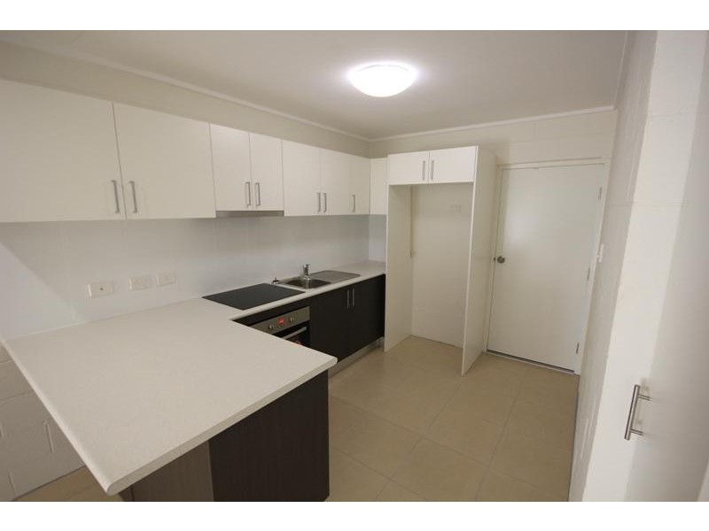 2/34 Ferntree Street, Kirwan QLD 4817