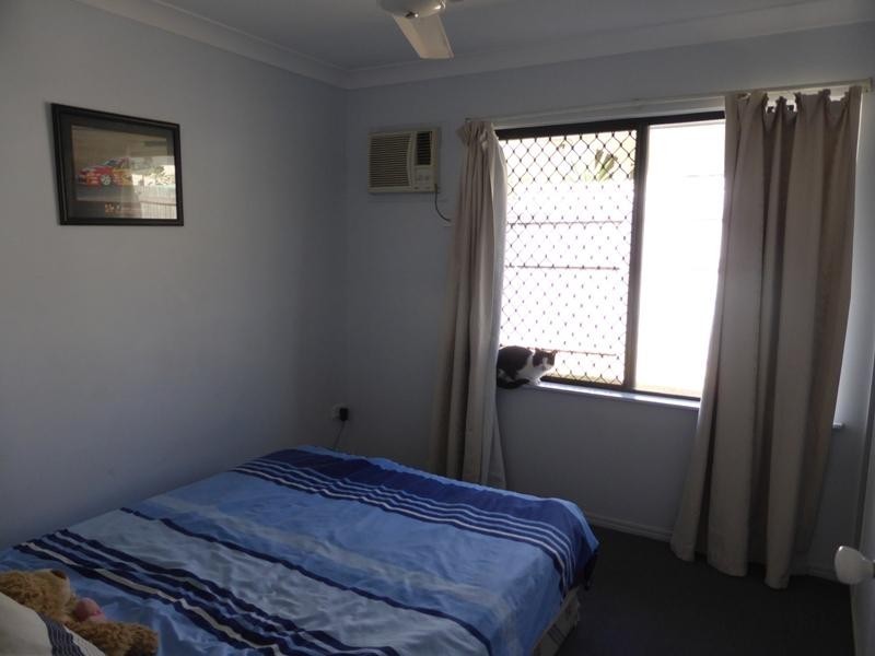 54 Crestbrook  Drive, Mount Louisa QLD 4814