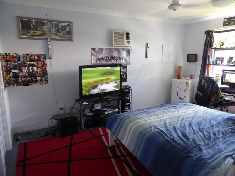 54 Crestbrook  Drive, Mount Louisa QLD 4814