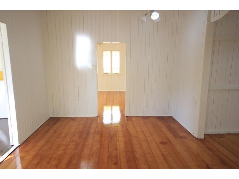 28 Morehead Street, South Townsville QLD 4810