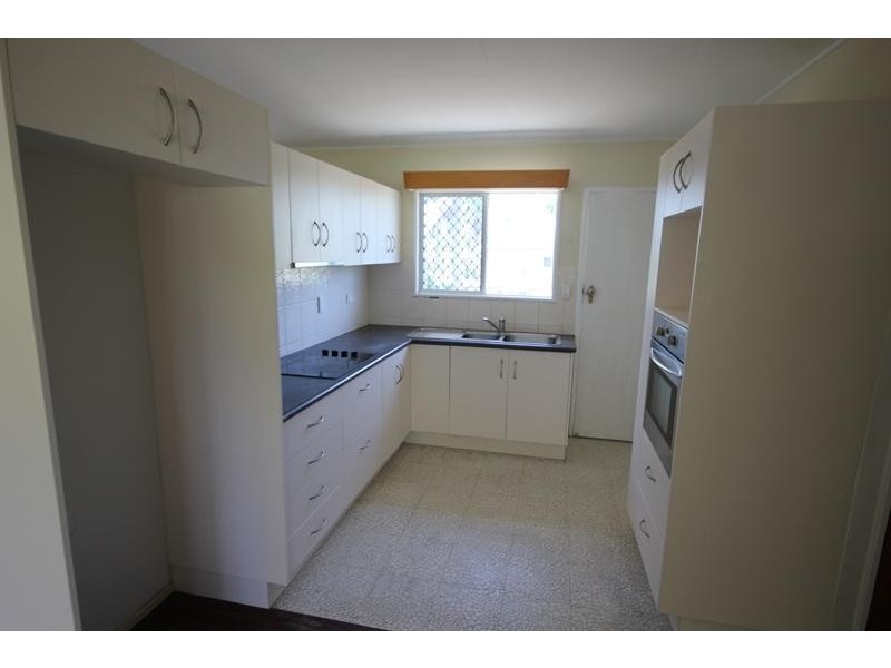 11 Payne Street, Mount Louisa QLD 4814