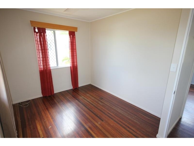 11 Payne Street, Mount Louisa QLD 4814