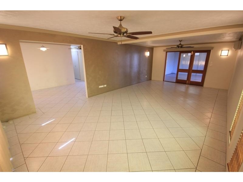 32 Wright Street, Wulguru QLD 4811