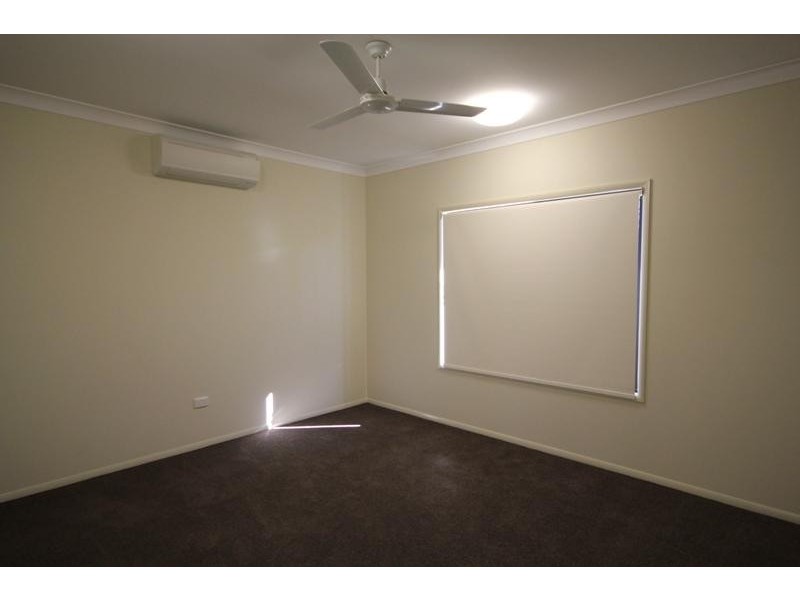 60 Griffey  Street, Burdell QLD 4818