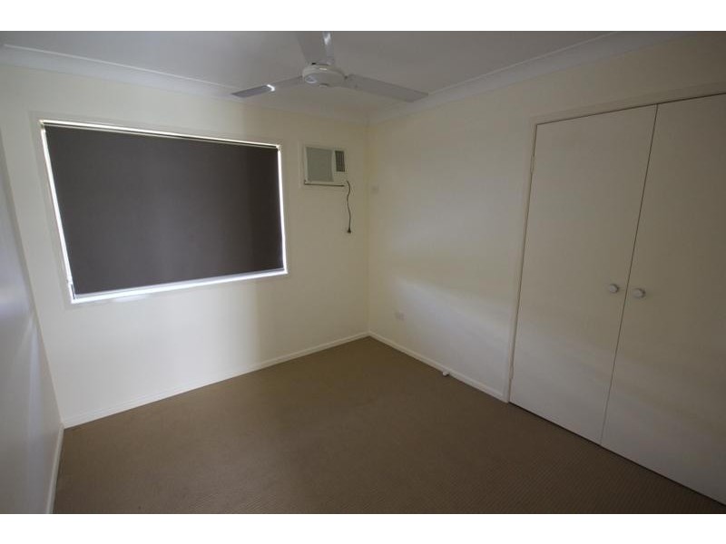 27 Fitzgerald  Crescent, Kirwan QLD 4817