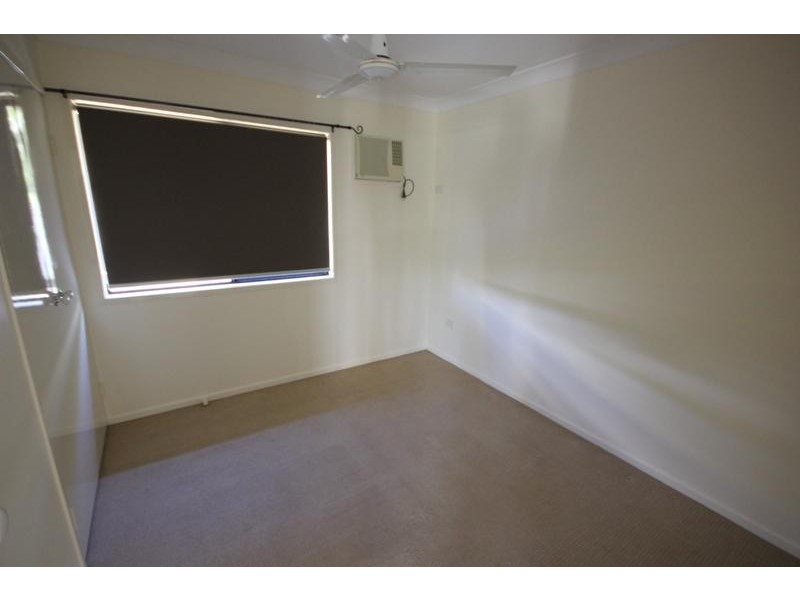 27 Fitzgerald  Crescent, Kirwan QLD 4817