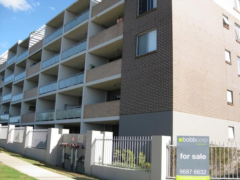 42/26-34 CLIFTON  Street, Blacktown NSW 2148