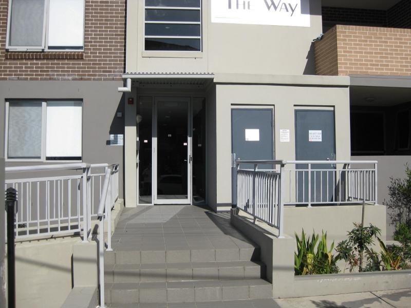 42/26-34 CLIFTON  Street, Blacktown NSW 2148