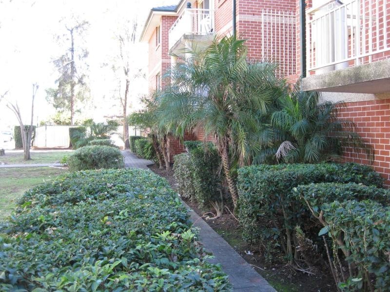 14/1-5 st ann  Street, Merrylands NSW 2160