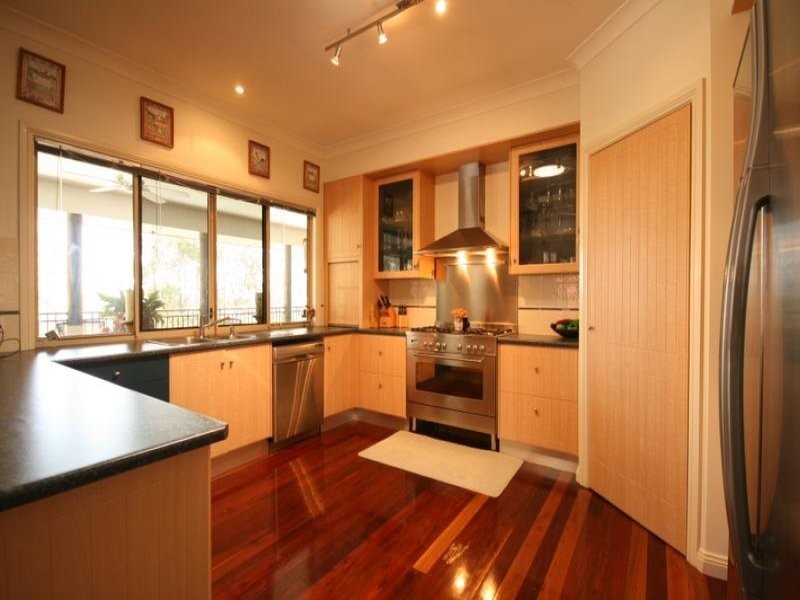 41 Bayview Drive TANAH MERAH 4128, Tanah Merah QLD 4128