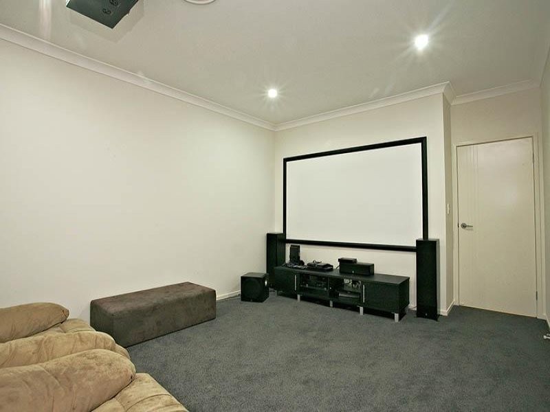 2 River Gum Court LOGANHOLME 4129, Loganholme QLD 4129