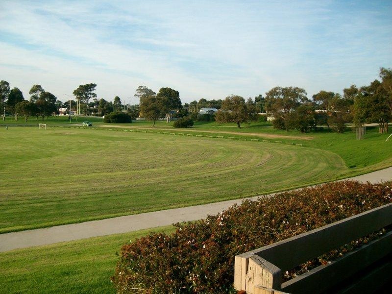 12 Patricia Street BAIRNSDALE 3875, Bairnsdale VIC 3875