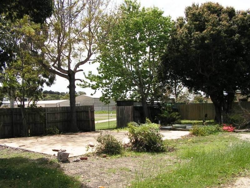 24A Heatherlea Grove LAKES ENTRANCE 3909, Lakes Entrance VIC 3909