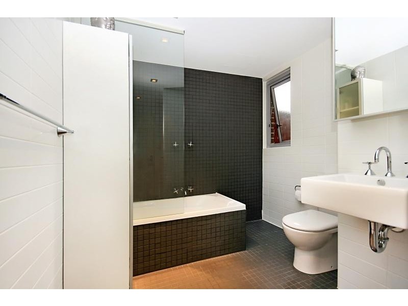 1/8 Sparkes  Street CAMPERDOWN 2050, Camperdown NSW 2050