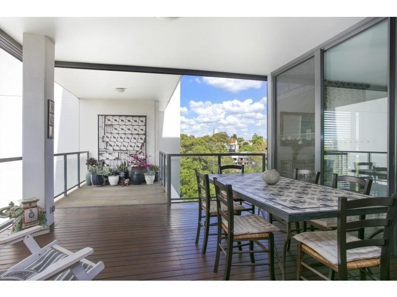 514/7 Sterling Circuit, Camperdown NSW 2050
