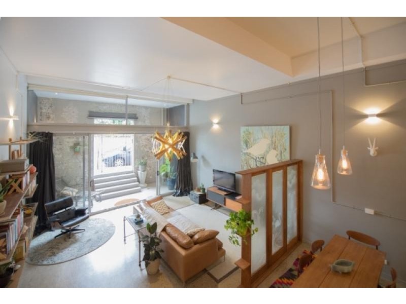 20 Lyons  Road, Camperdown NSW 2050