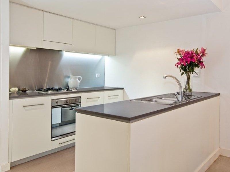 12 Lyons  Road, Camperdown NSW 2050