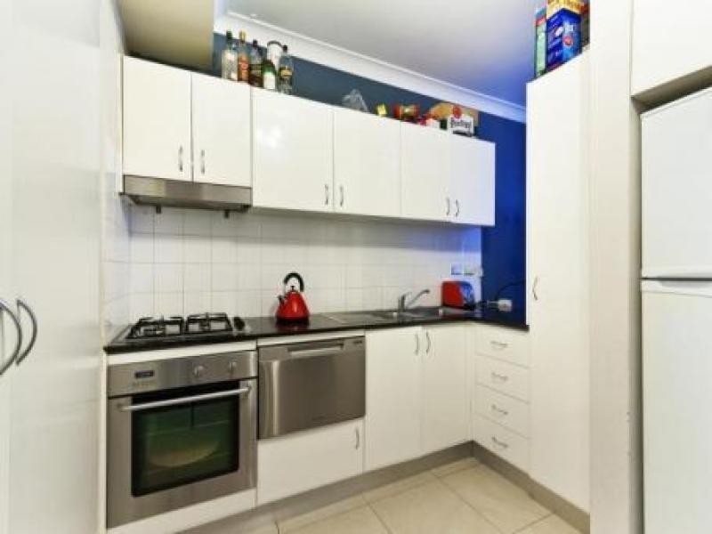 9/176-180 Salisbury  Road, Camperdown NSW 2050