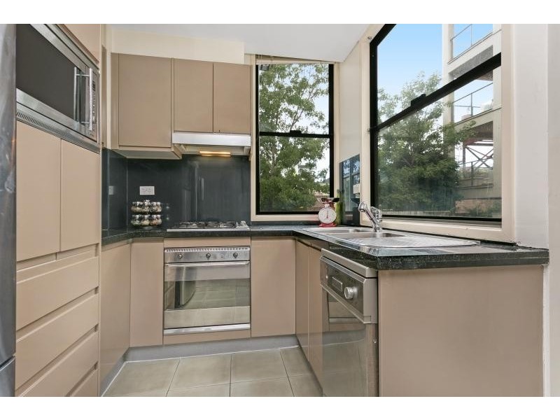 15/12-14 Layton  Street, Camperdown NSW 2050