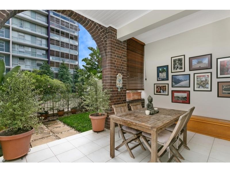 3/20 Pyrmont Bridge  Road, Camperdown NSW 2050