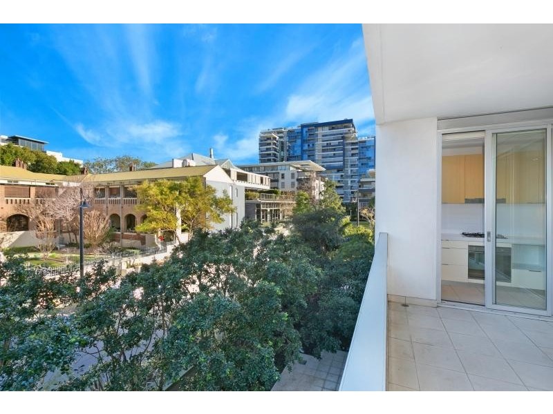 71/4 Alexandra  Drive, Camperdown NSW 2050