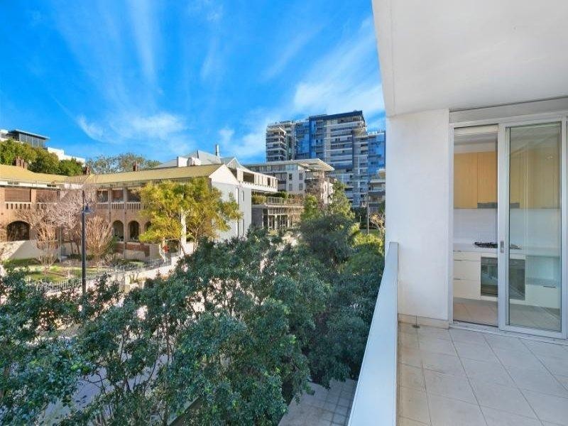 80/4 Alexandra Drive, Camperdown NSW 2050