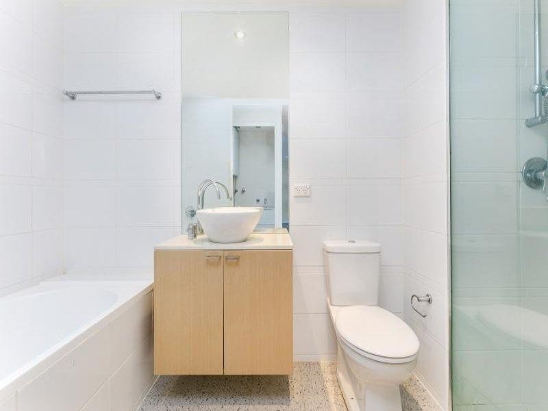 80/4 Alexandra Drive, Camperdown NSW 2050